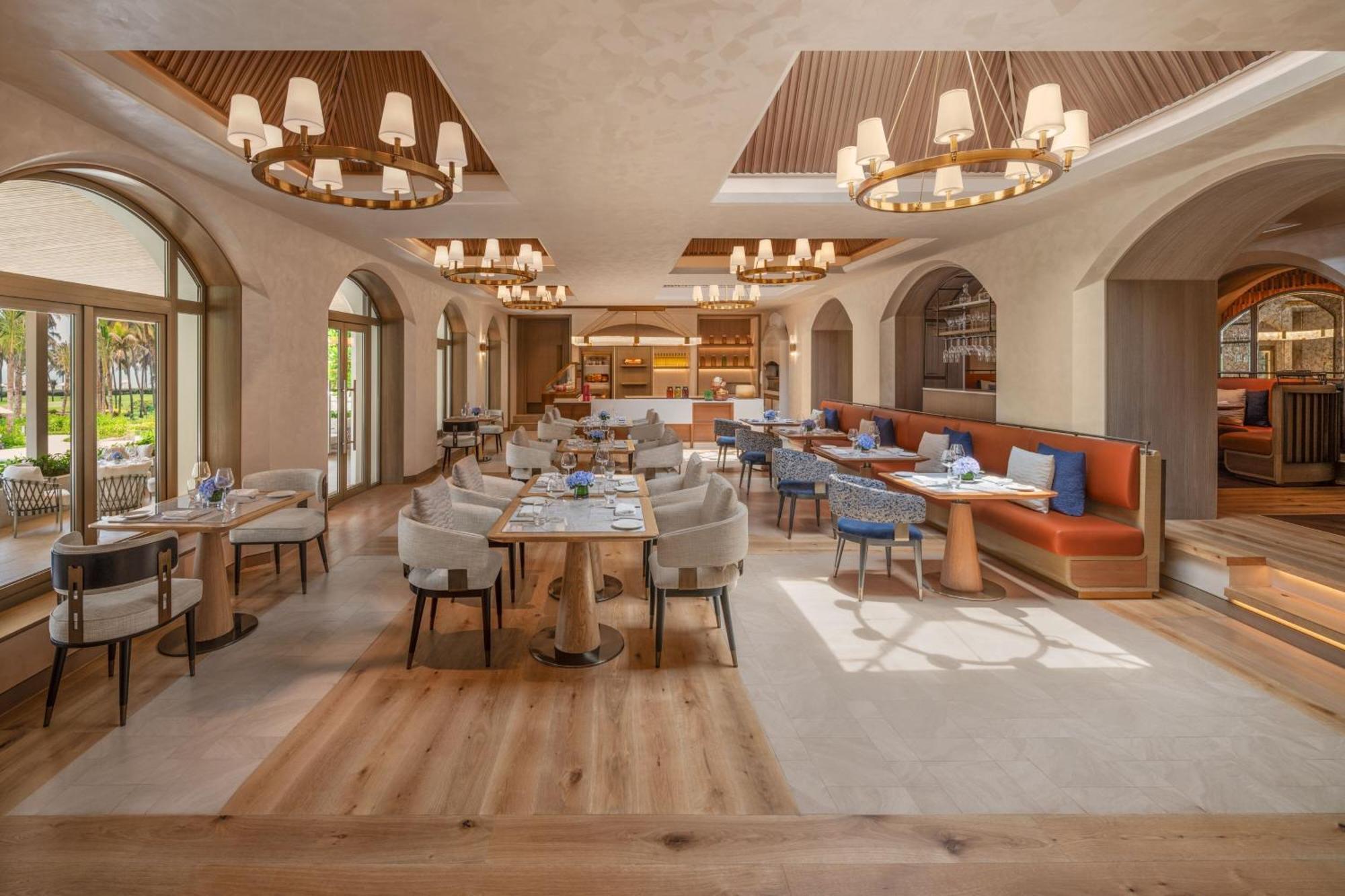 सहारा The St. Regis Goa Cavelossim