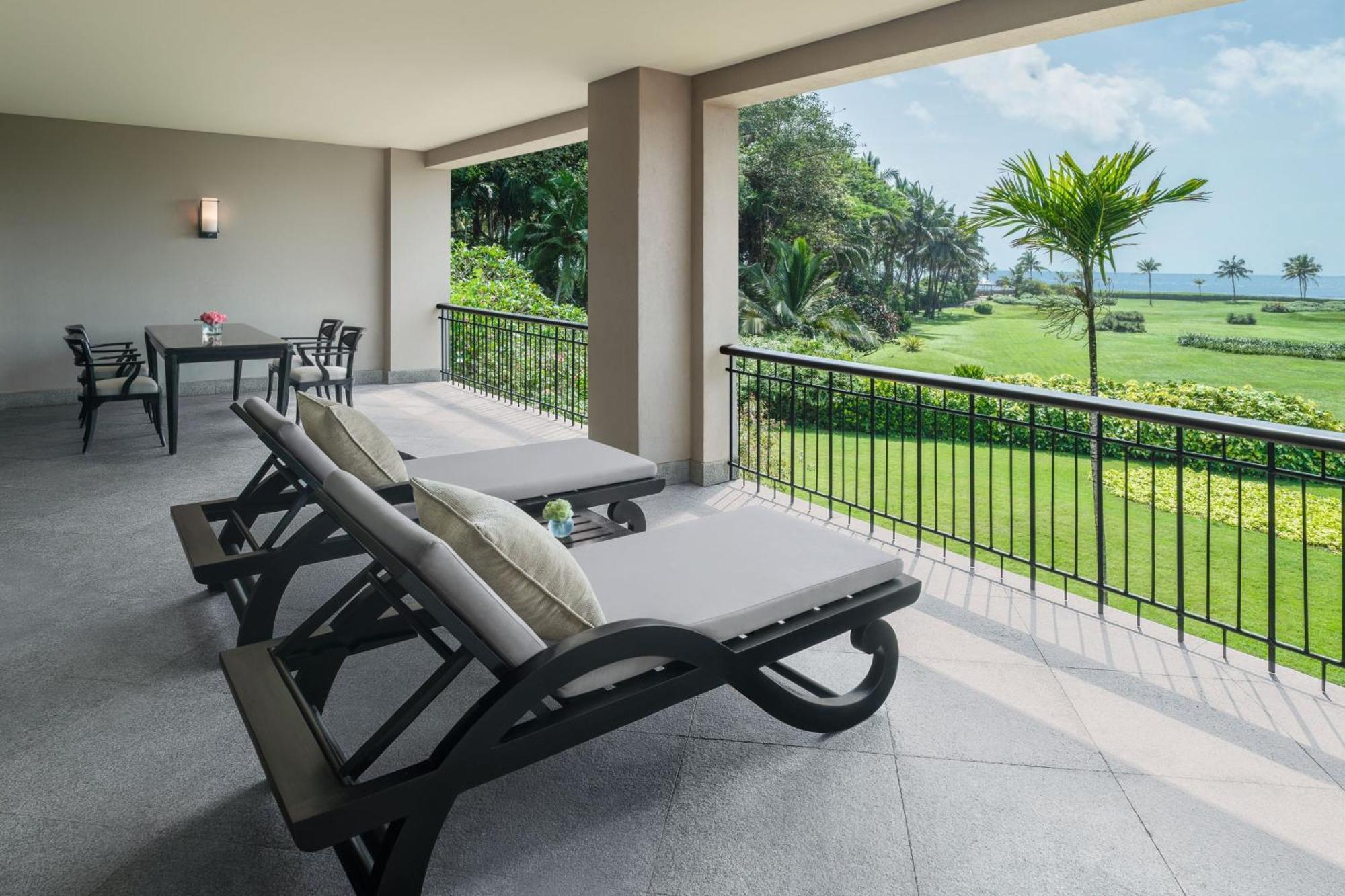 The St. Regis Goa 5* Cavelossim